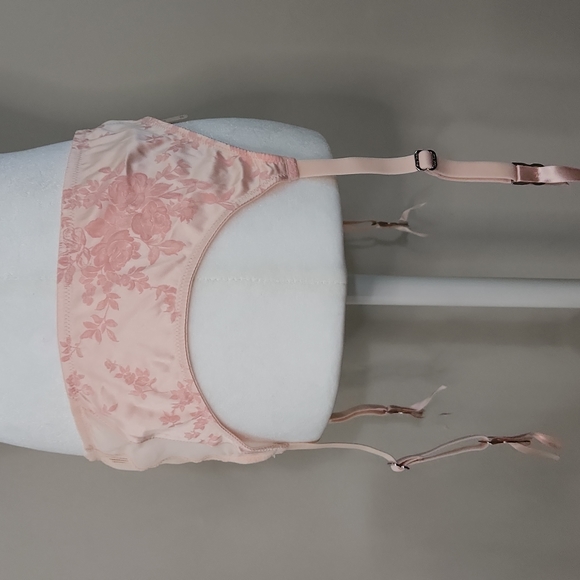 Nwt Victoria's Secret Very Sexy Floral & Mesh Garter Belt - Picture 5 of 10